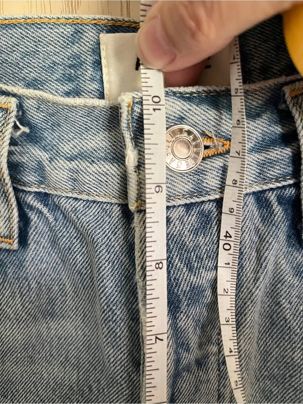 AGOLDE Parker Cut Off Distressed Jean Shorts Sz 26